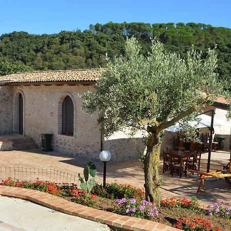 Azienda Agrituristica Carida Zaccanopoli Екстериор снимка