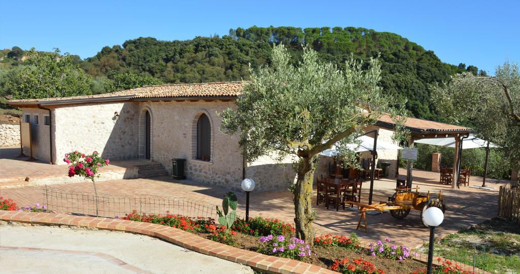 Azienda Agrituristica Carida Zaccanopoli Екстериор снимка